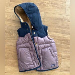 Patagonia Girl Down Vest Reversible size XS (5-6)